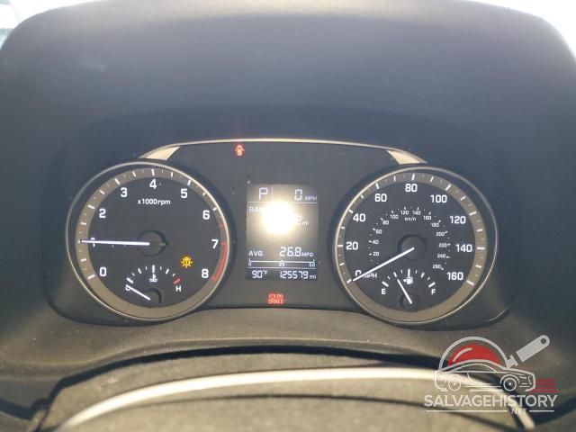 KMHD84LF6HU104946 2017 HYUNDAI ELANTRA photo no. 9