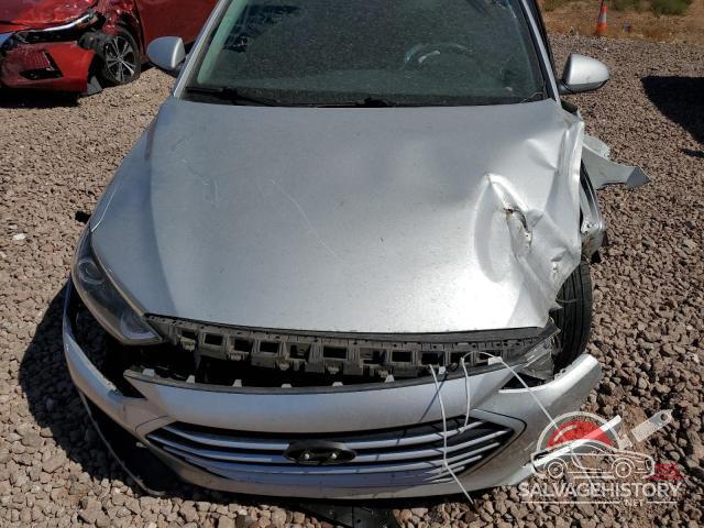 5NPD74LF2JH230941 2018 HYUNDAI ELANTRA photo no. 11
