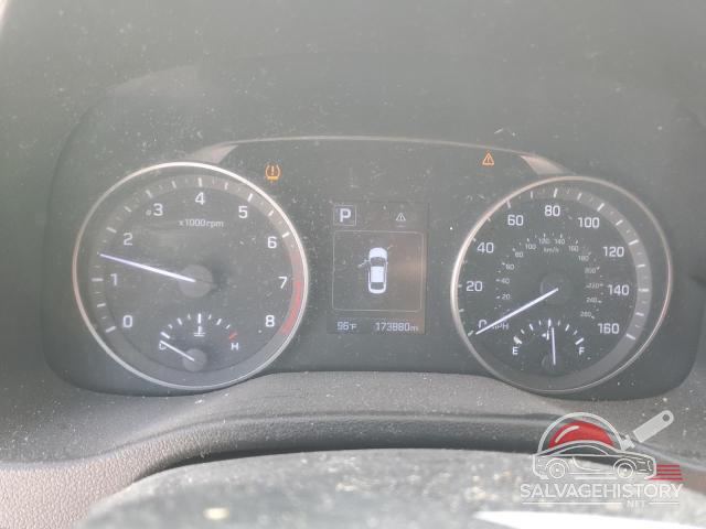 5NPD84LF8JH298822 2018 HYUNDAI ELANTRA photo no. 9