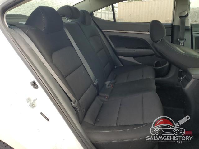 5NPD84LFXJH256023 2018 HYUNDAI ELANTRA photo no. 10