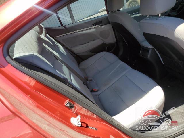 5NPD84LFXJH257141 2018 HYUNDAI ELANTRA photo no. 10