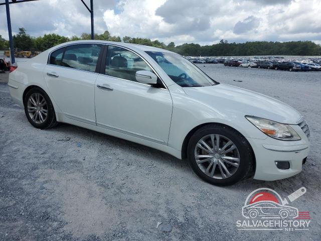 KMHGC4DE9AU092184 2010 HYUNDAI GENESIS photo no. 4