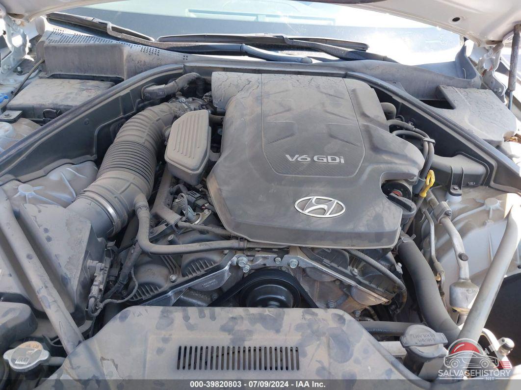 KMHGN4JE0FU046796 2015 HYUNDAI GENESIS photo no. 10