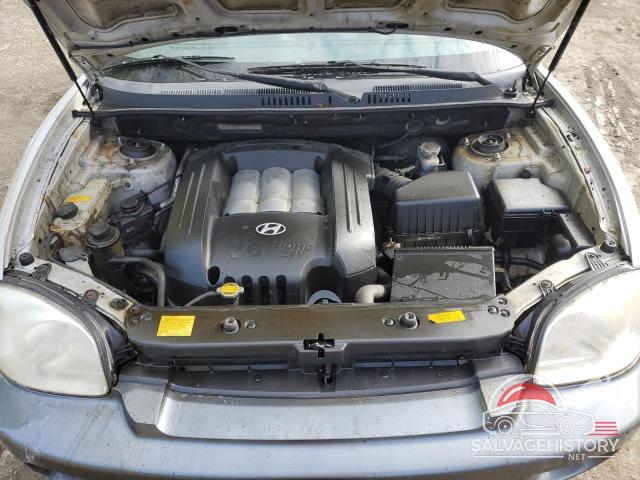 KM8SC73D85U996585 2005 HYUNDAI SANTA FE photo no. 11