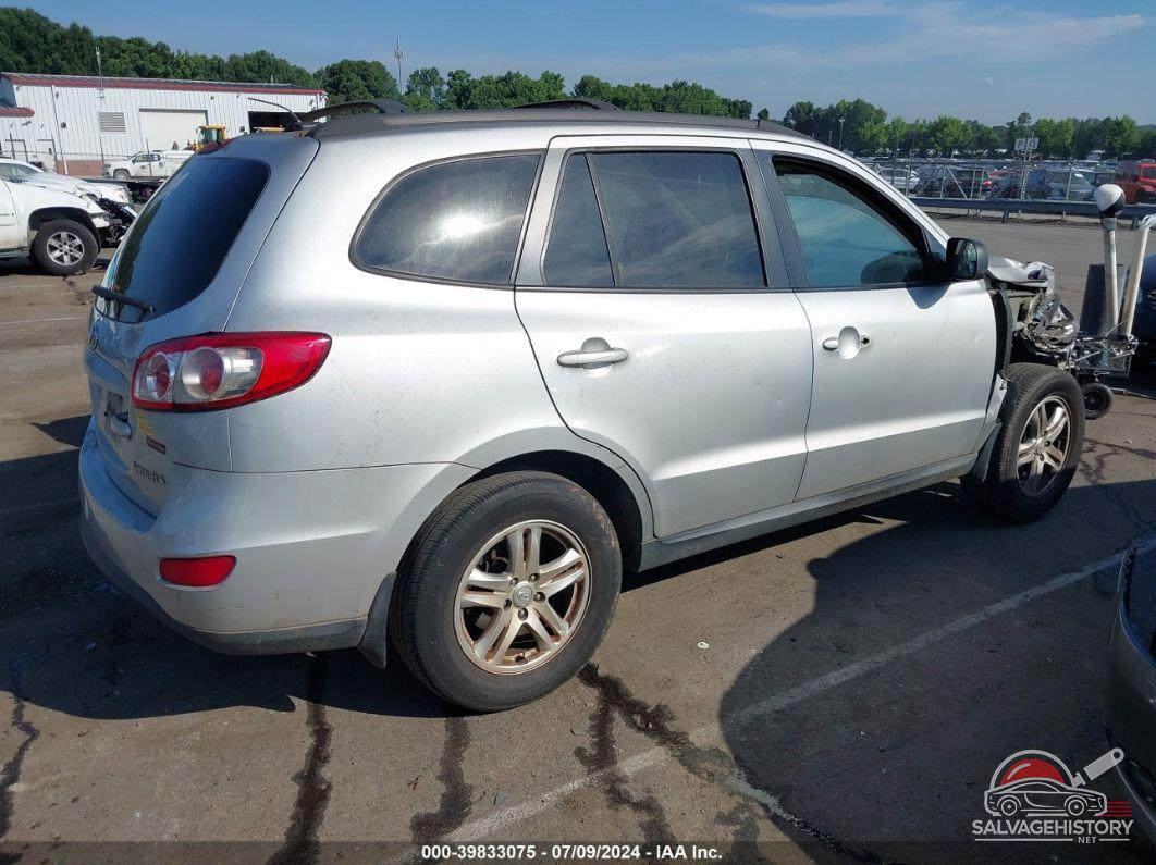 5XYZG3AB3BG037755 2011 HYUNDAI SANTA FE photo no. 4