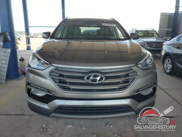 5NMZU3LB9HH014856 2017 HYUNDAI SANTA FE photo no. 5