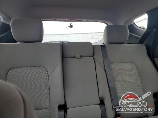 5XYZTDLB6HG404509 2017 HYUNDAI SANTA FE photo no. 10
