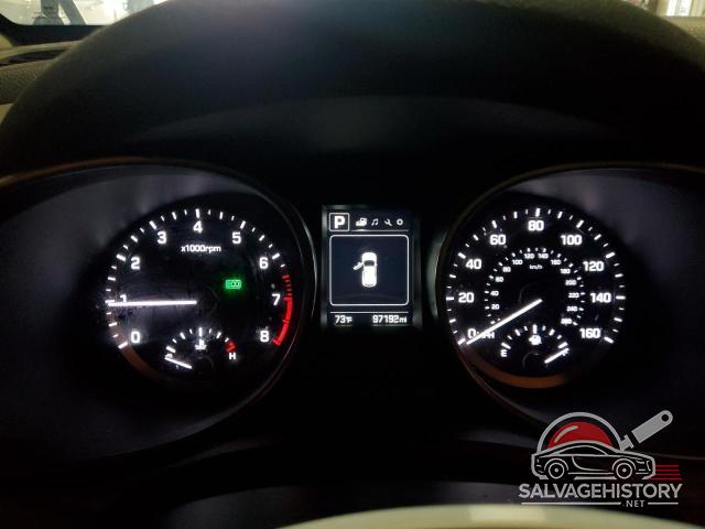 5XYZUDLB3HG391067 2017 HYUNDAI SANTA FE photo no. 9