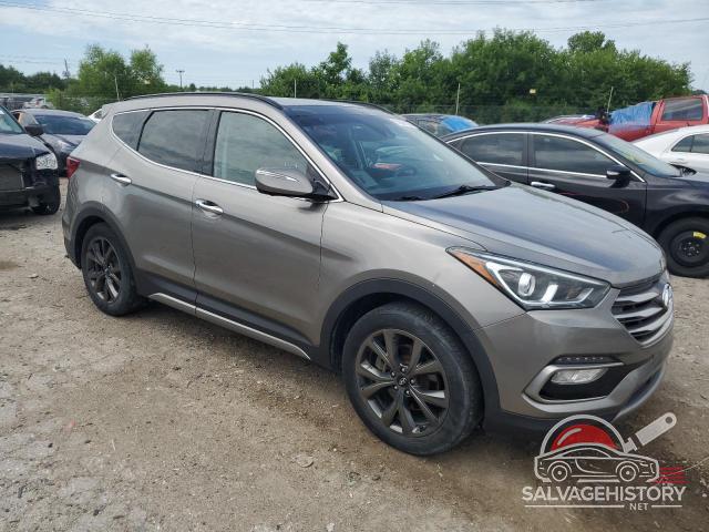 5XYZWDLA2HG467301 2017 HYUNDAI SANTA FE photo no. 4