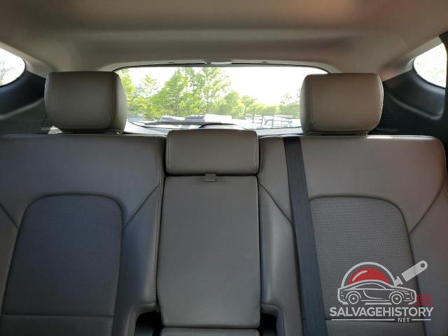 5XYZUDLB3JG518180 2018 HYUNDAI SANTA FE photo no. 10