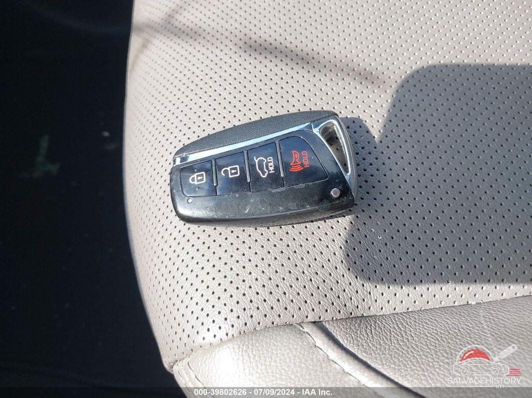 5NMZU3LB9HH006207 2017 HYUNDAI SANTA FE SPORT photo no. 11