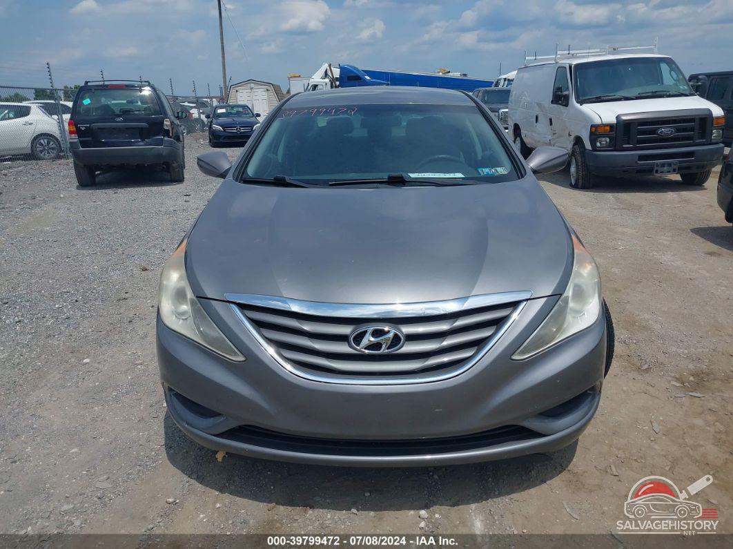 5NPEB4AC3BH076043 2011 HYUNDAI SONATA photo no. 6