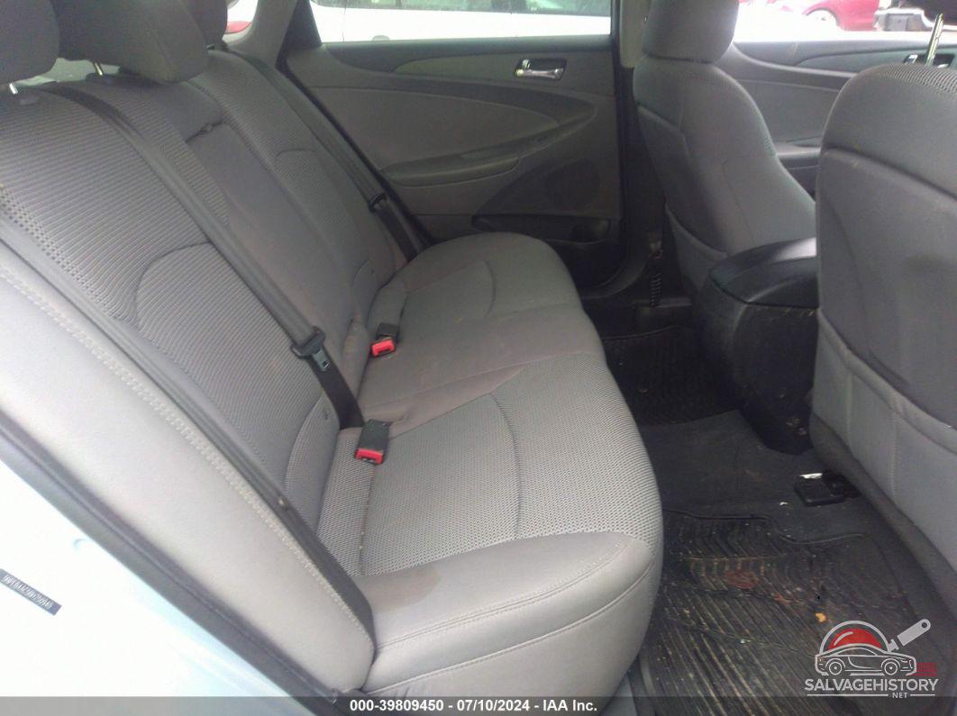 5NPEB4AC5BH250940 2011 HYUNDAI SONATA photo no. 8