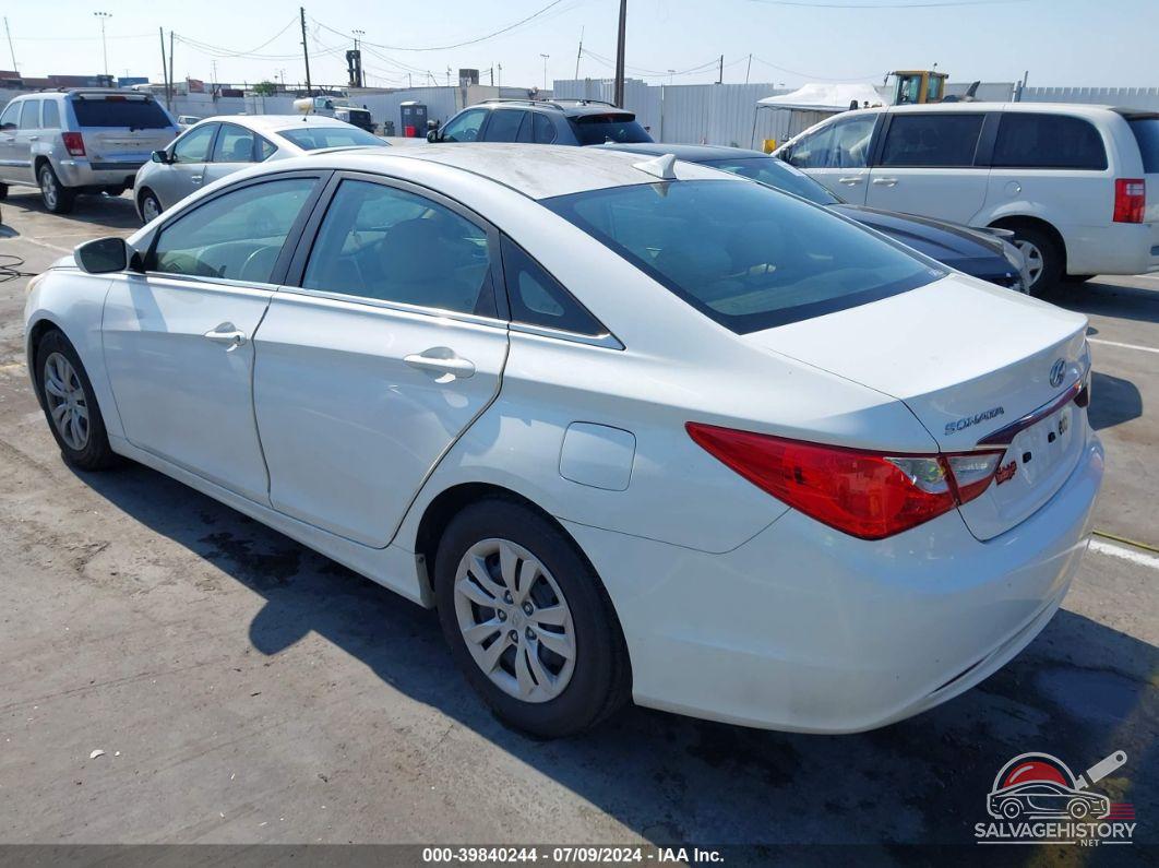 5NPEB4AC6BH023143 2011 HYUNDAI SONATA photo no. 3