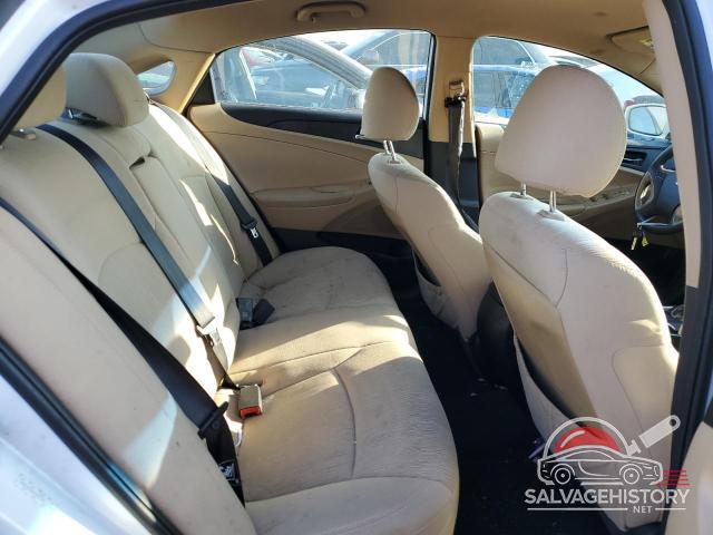 5NPEB4ACXBH122760 2011 HYUNDAI SONATA photo no. 10