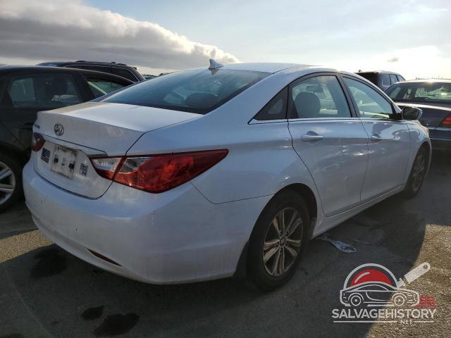 5NPEB4ACXBH122760 2011 HYUNDAI SONATA photo no. 3