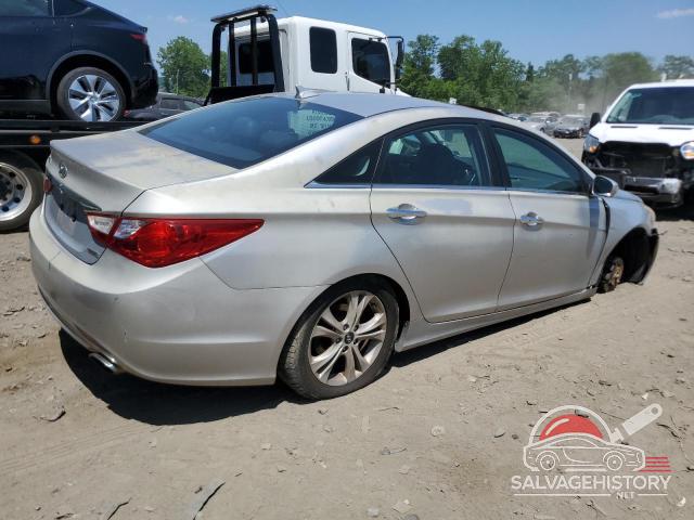 5NPEC4AB0BH301183 2011 HYUNDAI SONATA photo no. 3