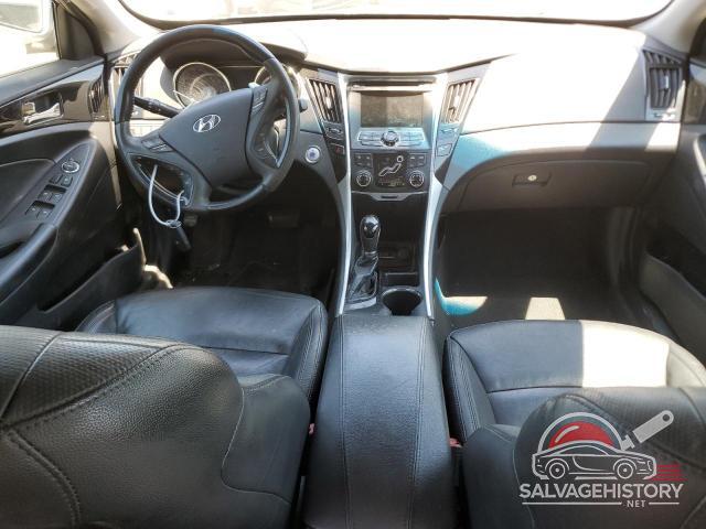 5NPEC4AB0BH301183 2011 HYUNDAI SONATA photo no. 8