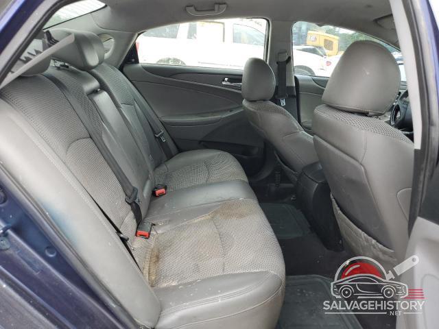5NPEC4AB4BH178388 2011 HYUNDAI SONATA photo no. 10