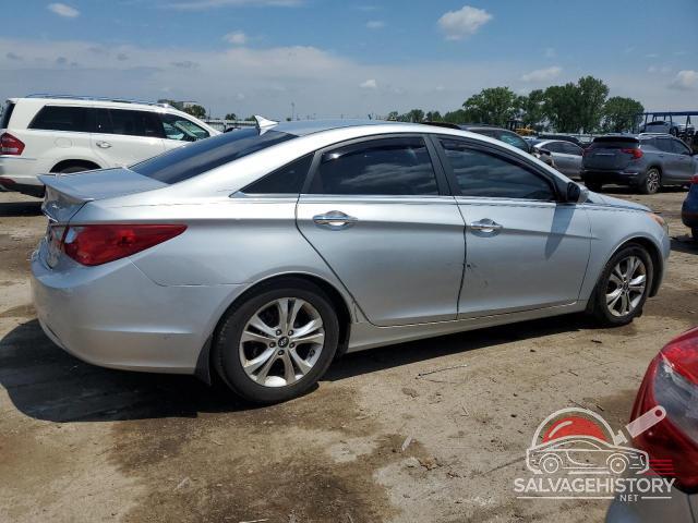 5NPEC4AC1BH106539 2011 HYUNDAI SONATA photo no. 3