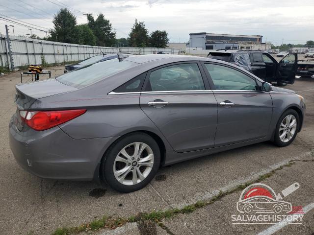5NPEC4AC1BH304103 2011 HYUNDAI SONATA photo no. 3