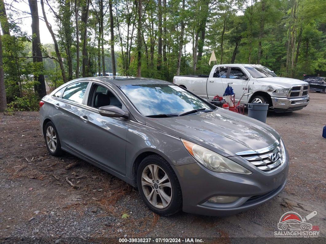 5NPEC4AC3BH028667 2011 HYUNDAI SONATA photo no. 6