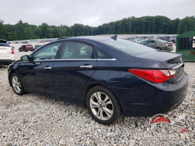 5NPEC4AC6BH176893 2011 HYUNDAI SONATA photo no. 2