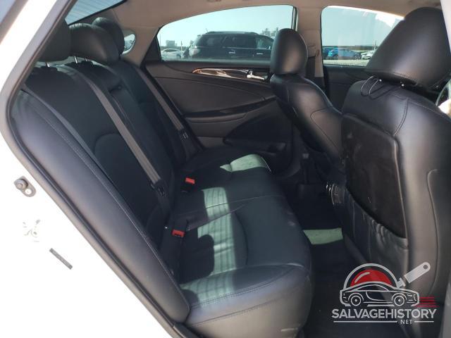 5NPEC4AC7BH189720 2011 HYUNDAI SONATA photo no. 10