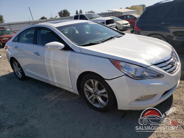 5NPEC4AC8BH006857 2011 HYUNDAI SONATA photo no. 4