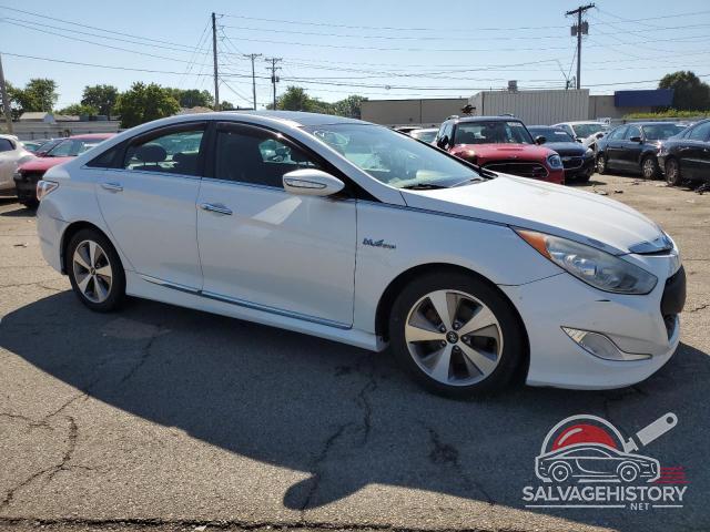 KMHEC4A42BA007398 2011 HYUNDAI SONATA photo no. 4