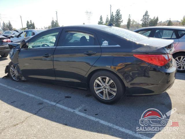 5NPEB4AC1CH499169 2012 HYUNDAI SONATA photo no. 2