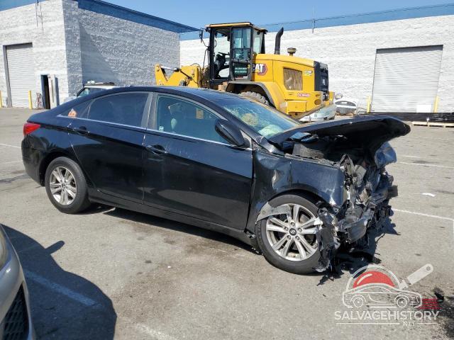5NPEB4AC1CH499169 2012 HYUNDAI SONATA photo no. 4