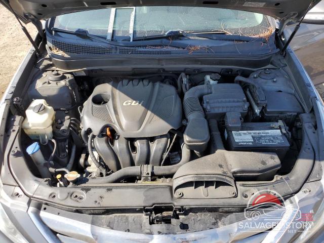 5NPEC4AC8CH339142 2012 HYUNDAI SONATA photo no. 11