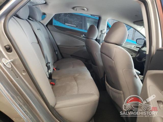 5NPEB4AC0DH735392 2013 HYUNDAI SONATA photo no. 10
