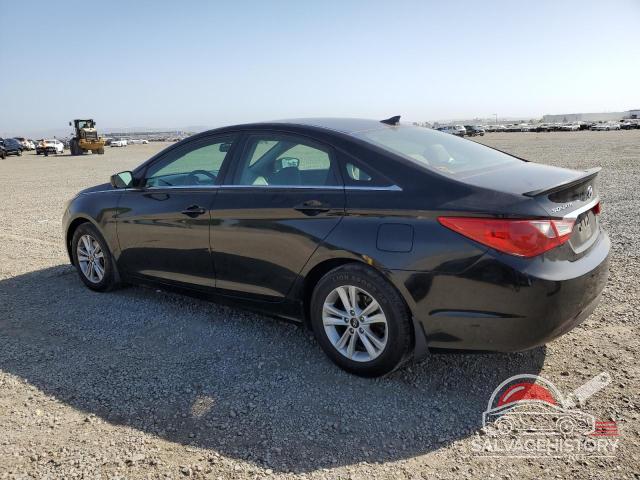 5NPEB4AC1DH597457 2013 HYUNDAI SONATA photo no. 2