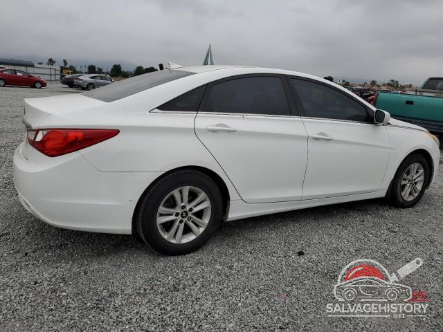 5NPEB4AC2DH743364 2013 HYUNDAI SONATA photo no. 3