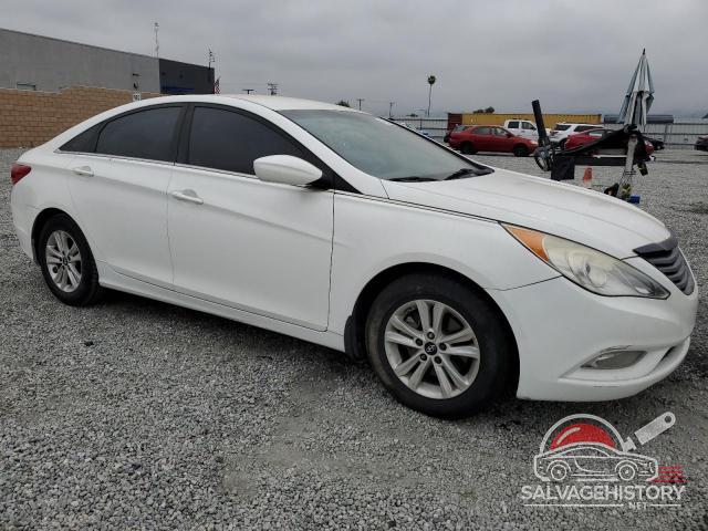 5NPEB4AC2DH743364 2013 HYUNDAI SONATA photo no. 4