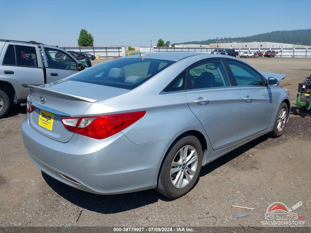 5NPEB4AC4DH772249 2013 HYUNDAI SONATA photo no. 4