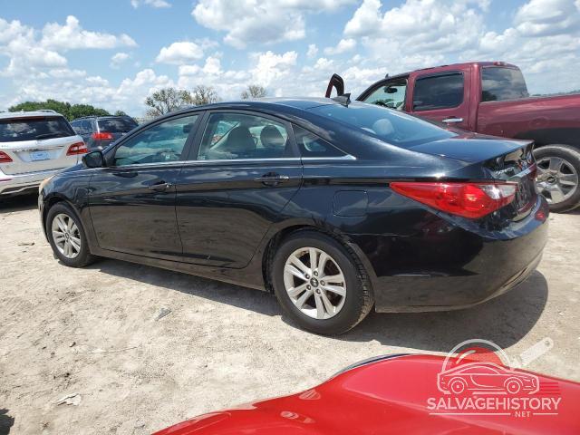 5NPEB4AC5DH629391 2013 HYUNDAI SONATA photo no. 2