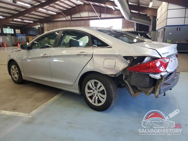 5NPEB4AC8DH594054 2013 HYUNDAI SONATA photo no. 2