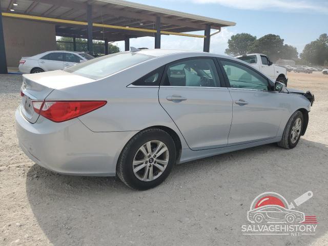 5NPEB4AC9DH693014 2013 HYUNDAI SONATA photo no. 3
