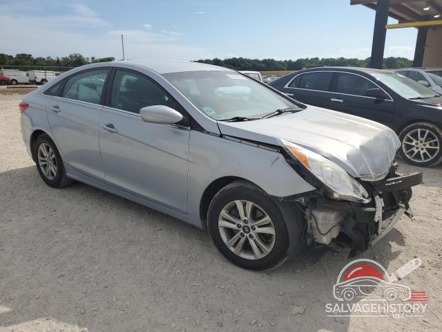 5NPEB4AC9DH693014 2013 HYUNDAI SONATA photo no. 4