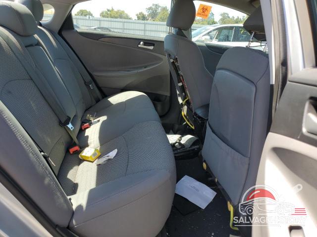 5NPEB4ACXDH557927 2013 HYUNDAI SONATA photo no. 10