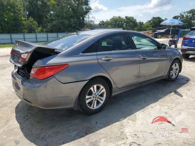 5NPEB4ACXDH693247 2013 HYUNDAI SONATA photo no. 3