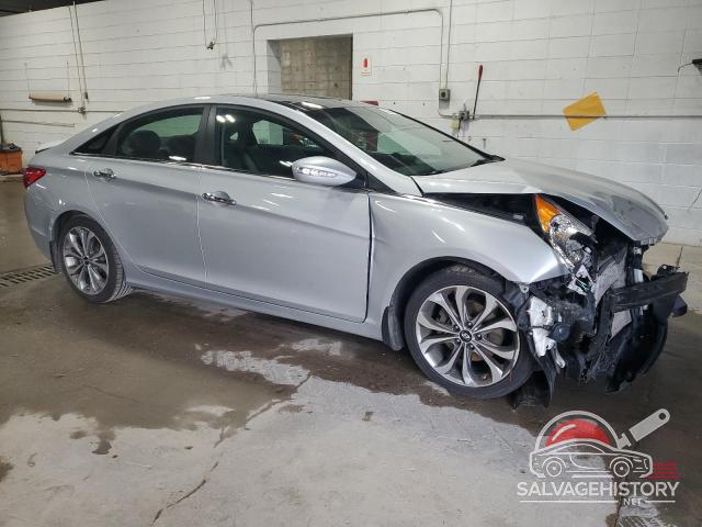 5NPEC4AB1DH621048 2013 HYUNDAI SONATA photo no. 4
