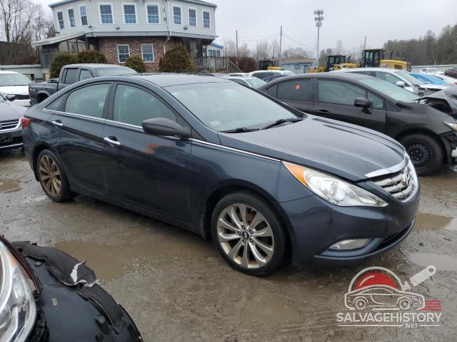 5NPEC4ACXDH507722 2013 HYUNDAI SONATA photo no. 4