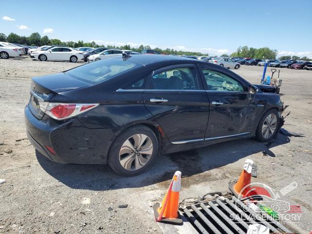 KMHEC4A45DA080137 2013 HYUNDAI SONATA photo no. 3