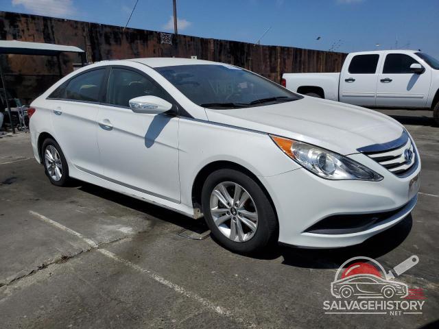 5NPEB4AC4EH839370 2014 HYUNDAI SONATA photo no. 4