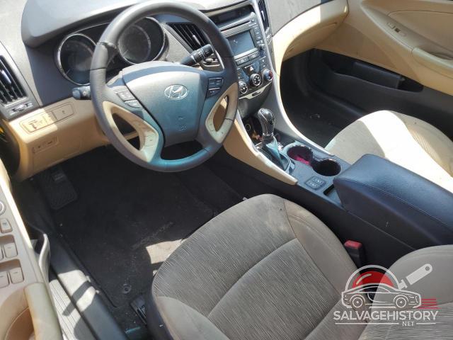 5NPEB4AC4EH839370 2014 HYUNDAI SONATA photo no. 8