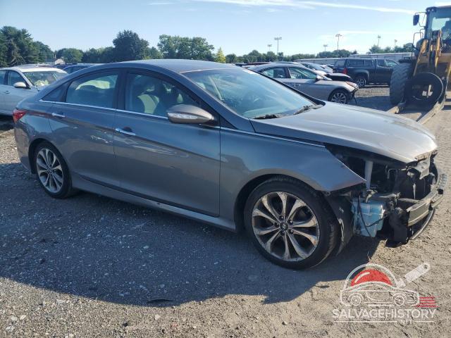 5NPEC4AC8EH898869 2014 HYUNDAI SONATA photo no. 4